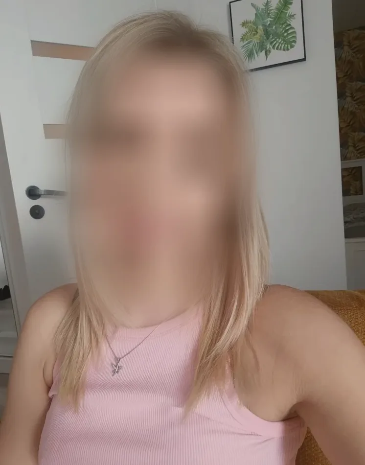 Amanda, 26