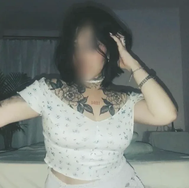 Hanna, 28