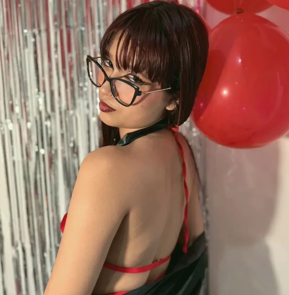Iris, 18